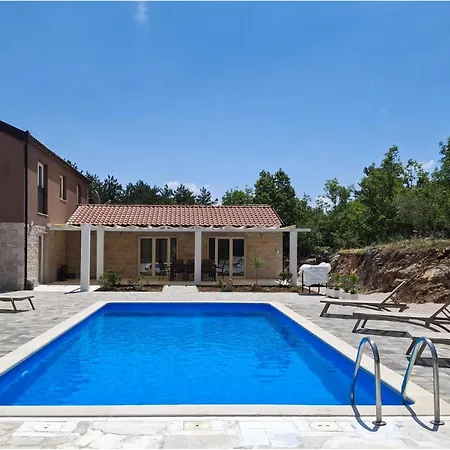 Ferienhaus Awesome In